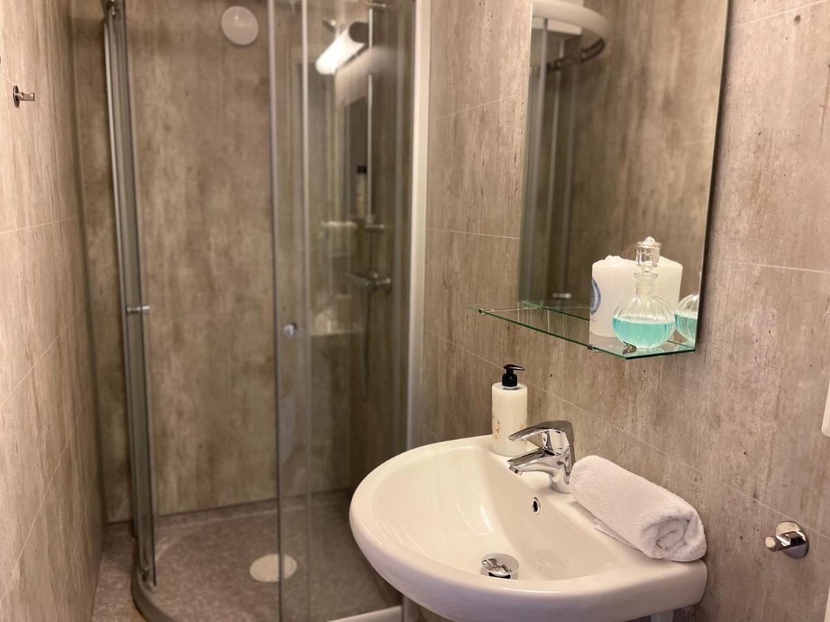 Central Bnb Stavanger At Bertis Ap 9 Generous Rooftop Terrace Екстериор снимка