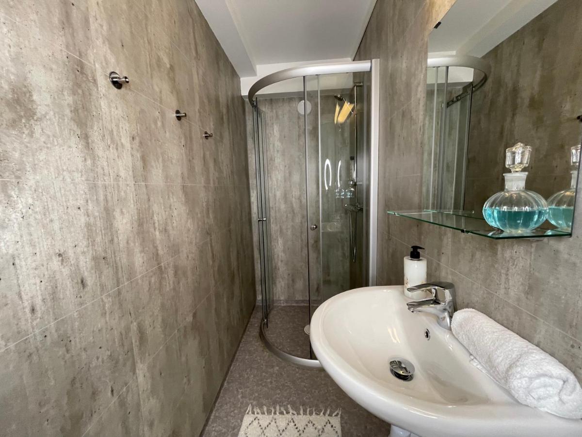 Central Bnb Stavanger At Bertis Ap 9 Generous Rooftop Terrace Екстериор снимка